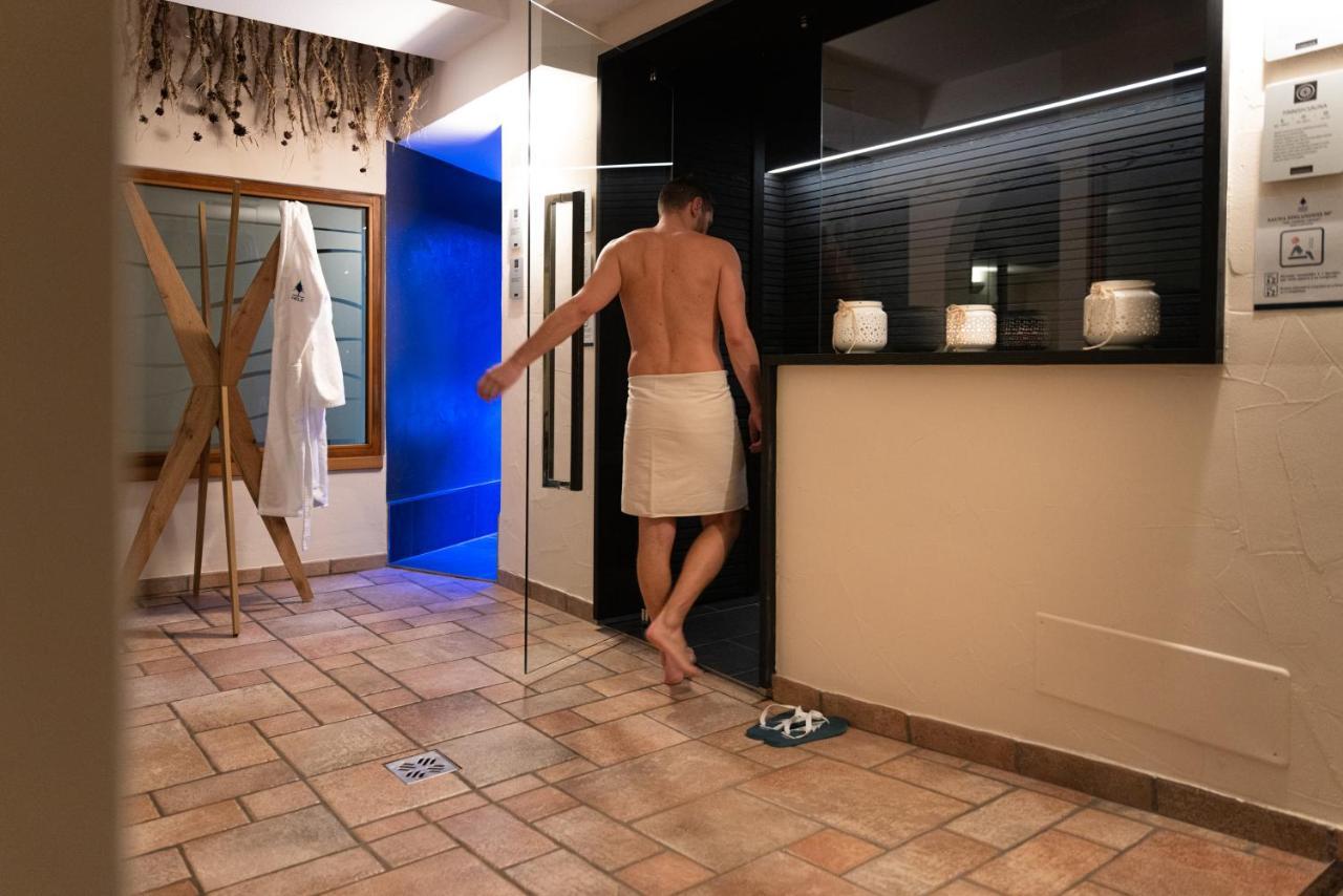 Hotel Nele Ziano di Fiemme Εξωτερικό φωτογραφία