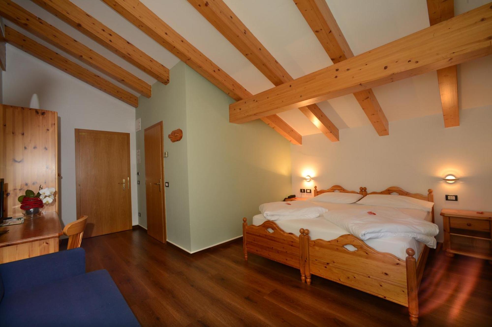 Hotel Nele Ziano di Fiemme Δωμάτιο φωτογραφία