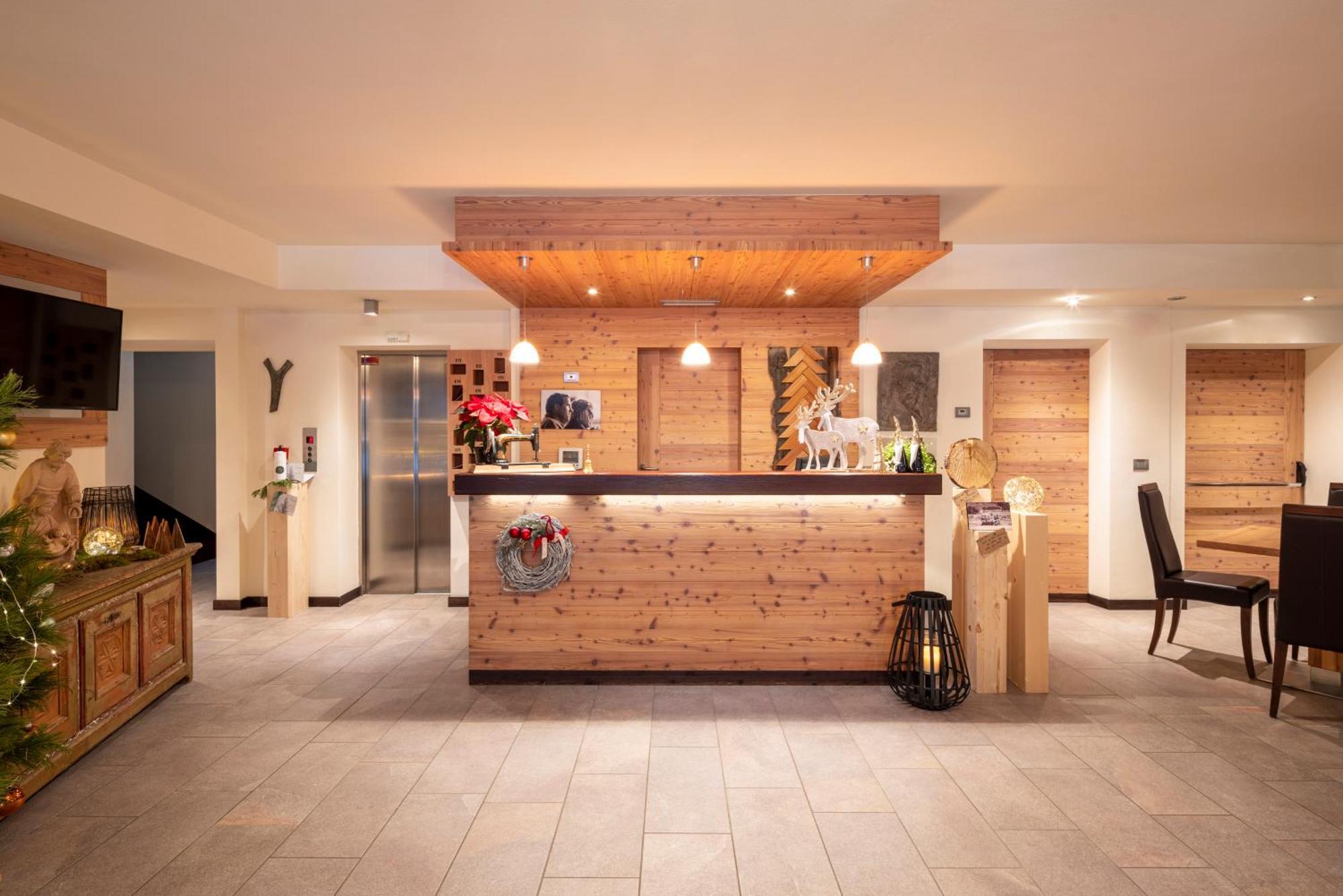 Hotel Nele Ziano di Fiemme Εξωτερικό φωτογραφία